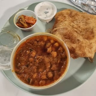 Channa Bathura